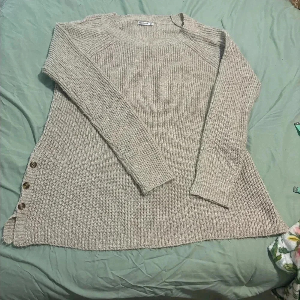 Pink clover Side Button Detail Sweater XL - Picture 3 of 10